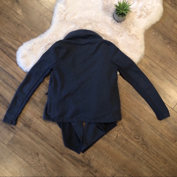 An Taylor LOFT Cardigan - Picture 6 of 8